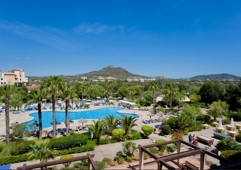 Accessible holiday at Hotel Garbi Cala Millor