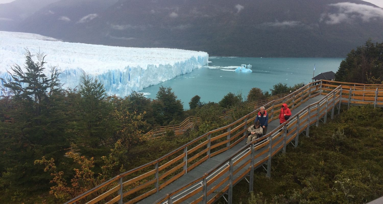 wheelchair access to the viewpoint