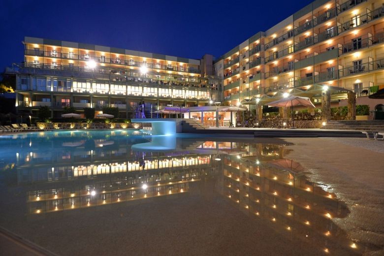 Accessible holiday at Ariti Grand Hotel Corfu