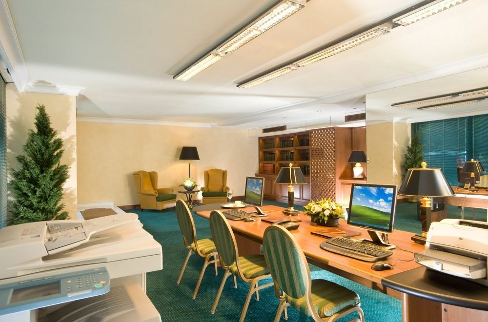 internet corner that allows access to the internet