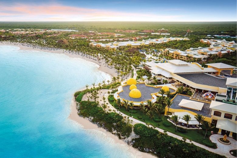Accessible holiday at Barcelo Maya Palace