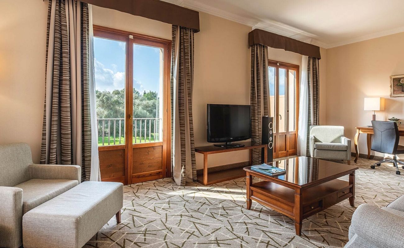 bright and spacious hotel room