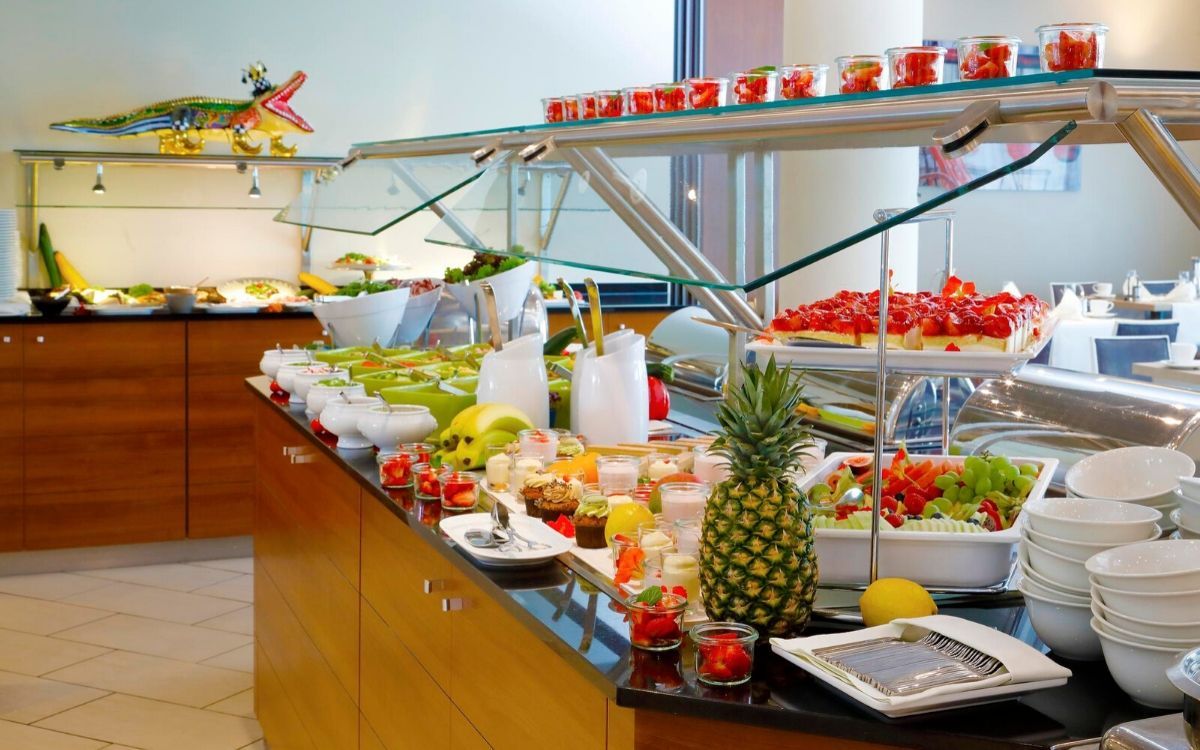 indoor restaurant and dining area