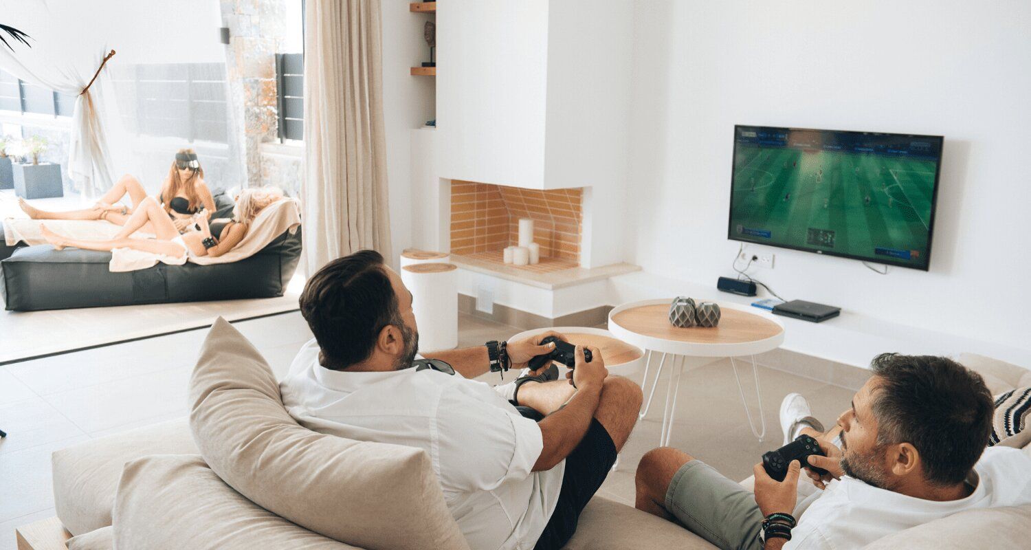 villa guests playing the PS4