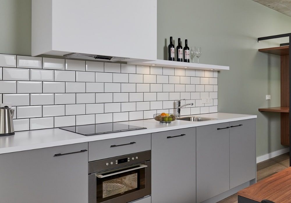 fully furnished apartment kitchen