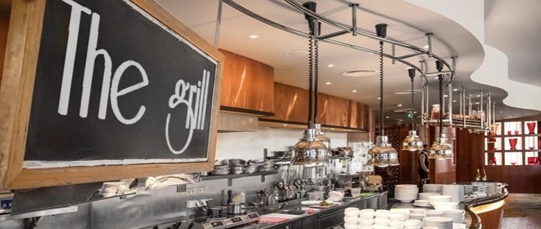 the hotel grill