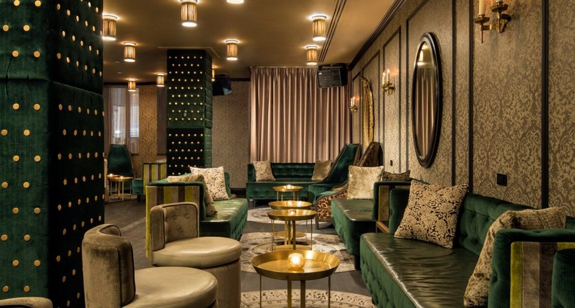 indoor restaurant and dining room