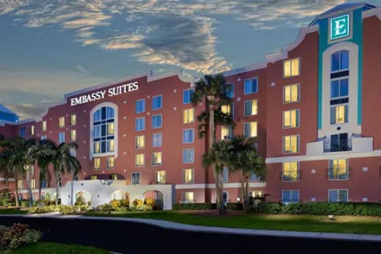Accessible holiday at Embassy Suites by Hilton - Lake Buena Vista