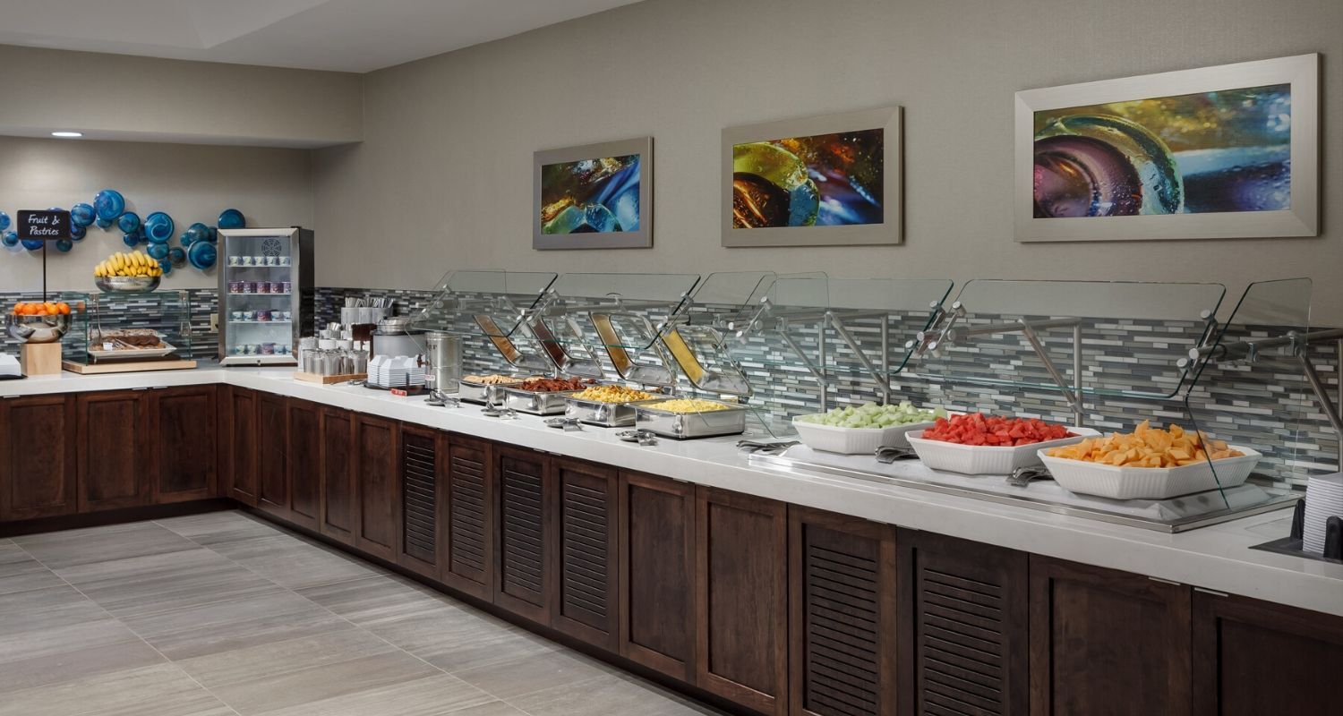 Spacious buffet hall with a variety of choices