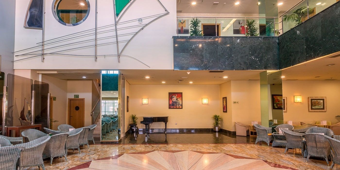 spacious reception lobby and lounge area