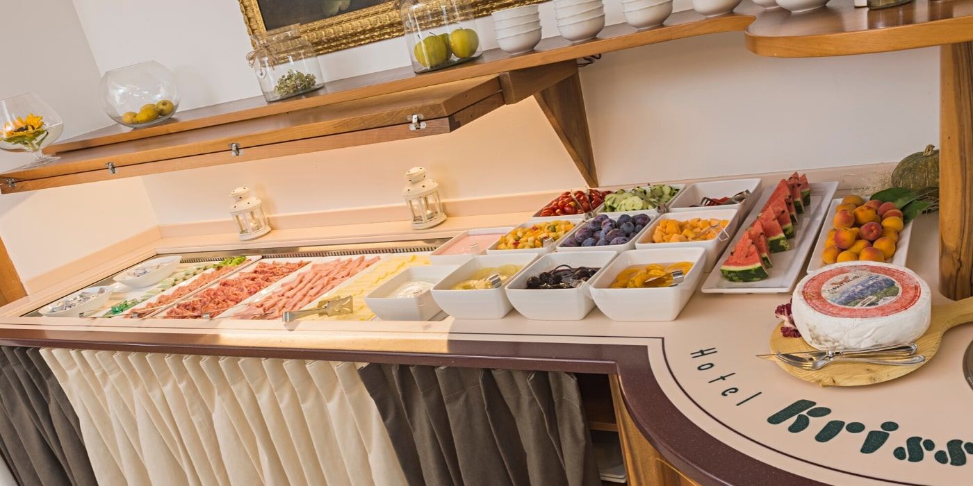 Indoor buffet and salad bar, Hotel Kriss, Lake Garda