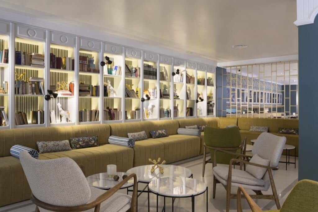 indoor restaurant and dining room