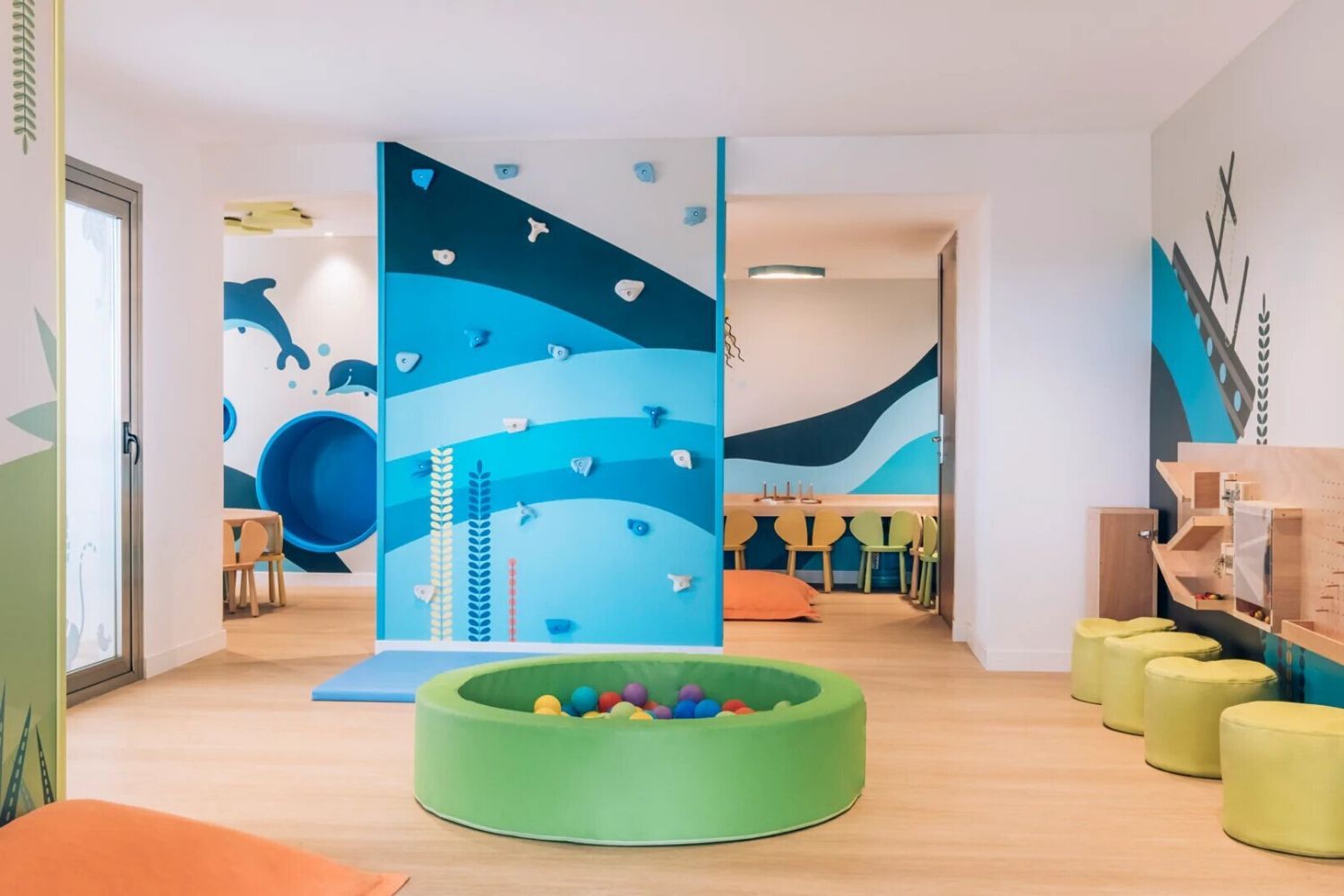 kids club indoor play area