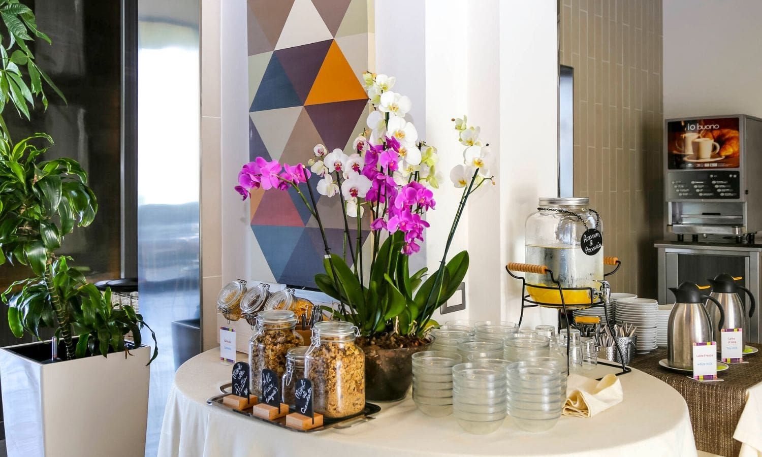 indoor restaurant and dining area