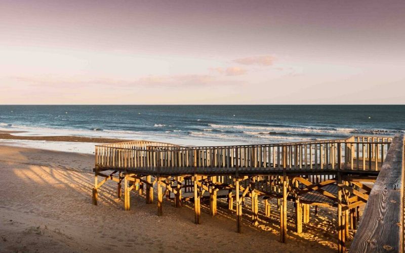 ramp leading down to the beach