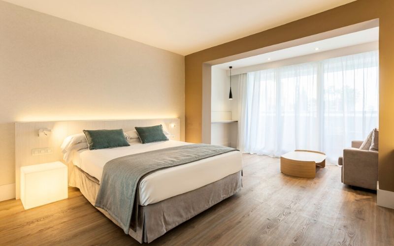 bright and spacious hotel room