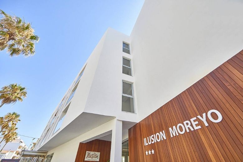 Accessible holiday at Ilusion Moreyo