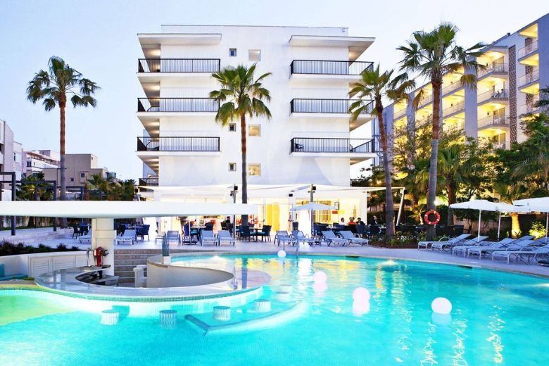 Accessible holiday at JS Palma Stay