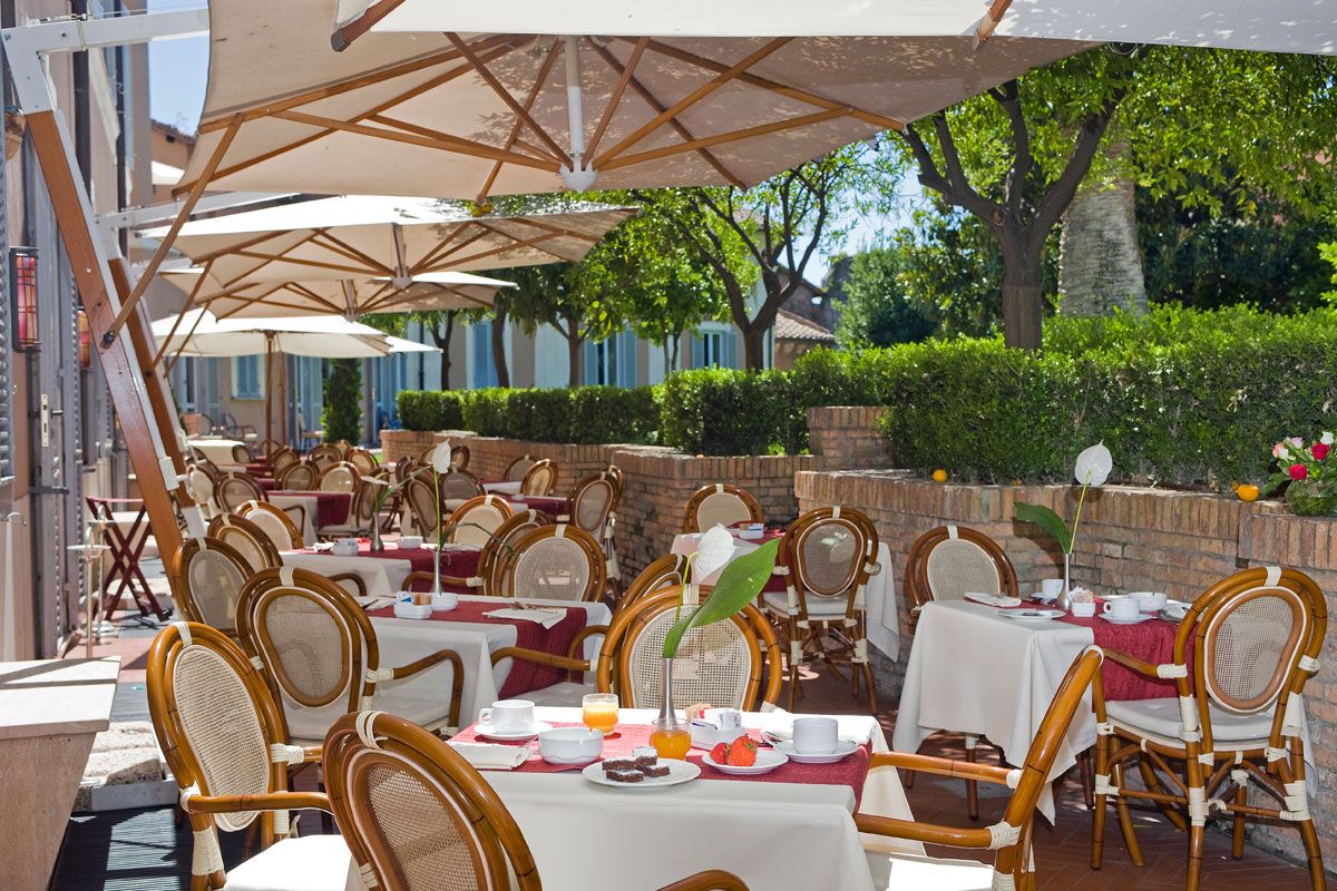 outdoor dining space in the sun