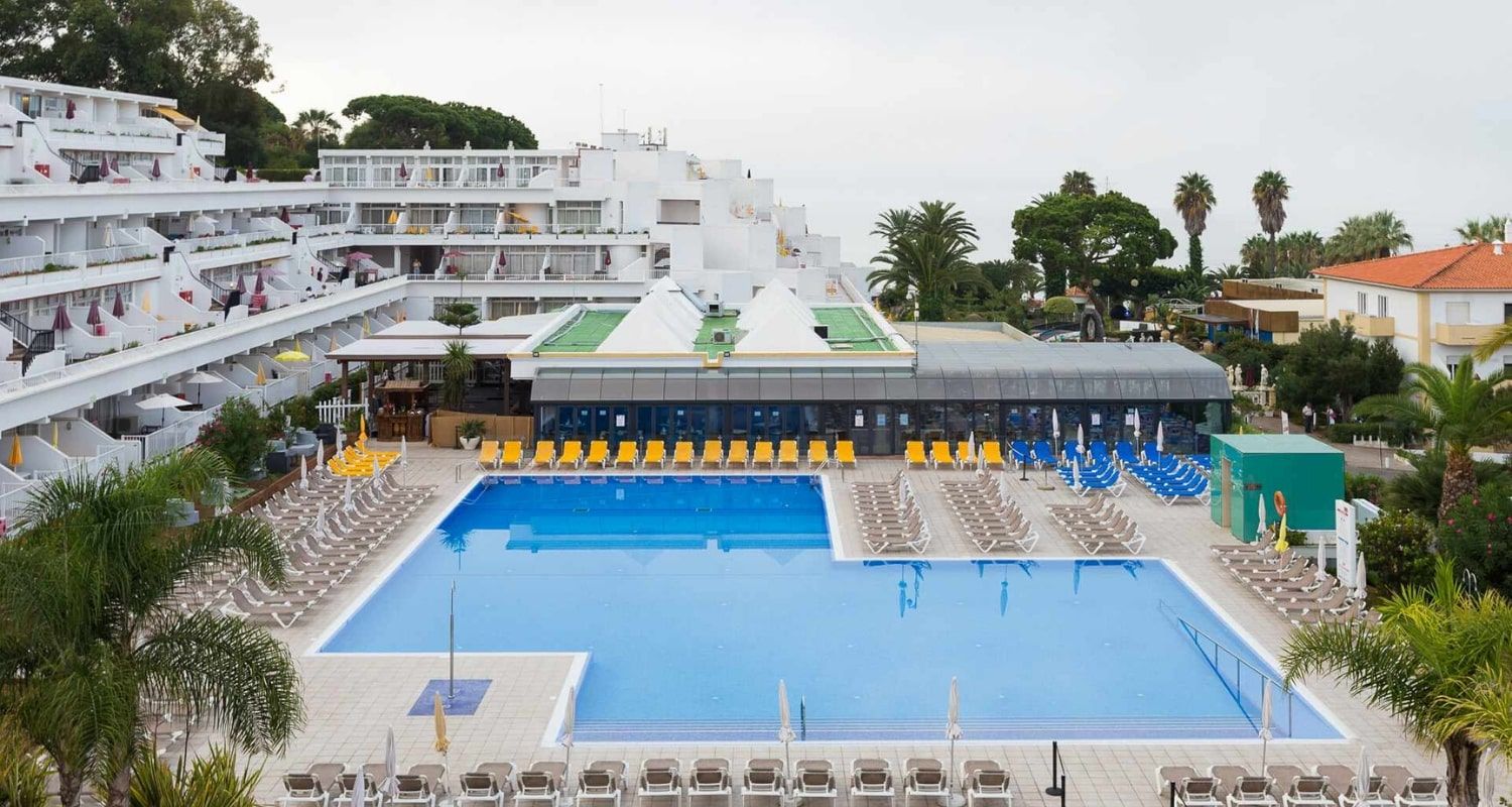 Balcony view of the outdoor swimming pool, Muthu Clube Praia da Oura