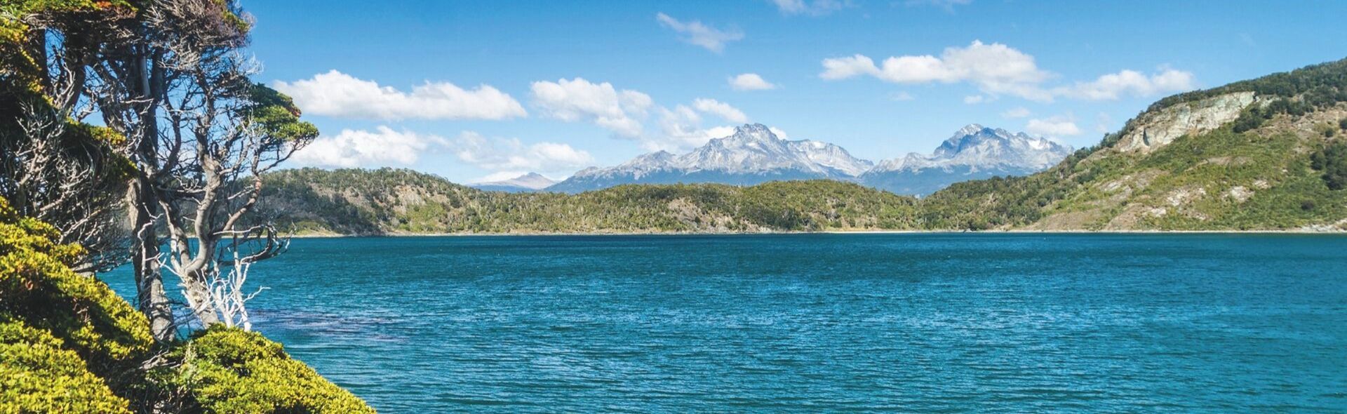 wide lakeside view in Argentina