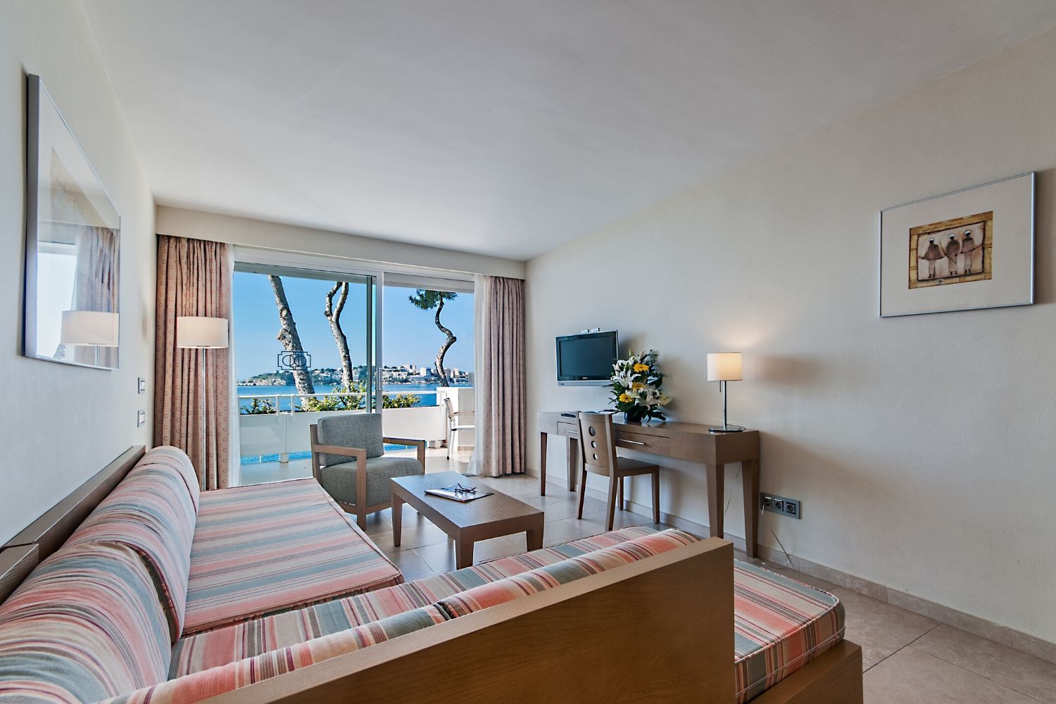 bright and spacious hotel room