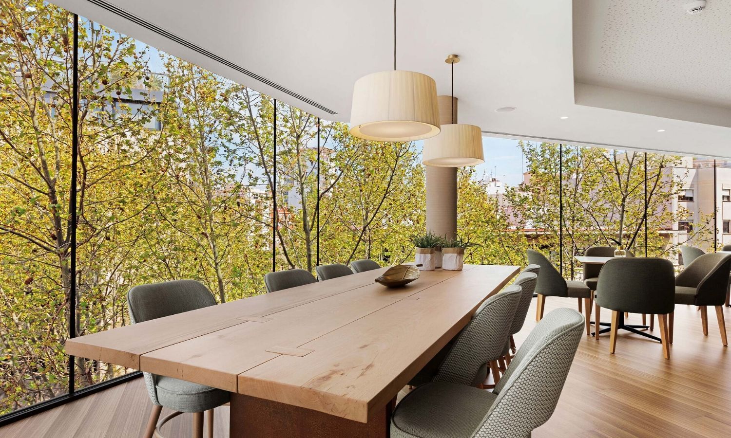 indoor restaurant and dining room