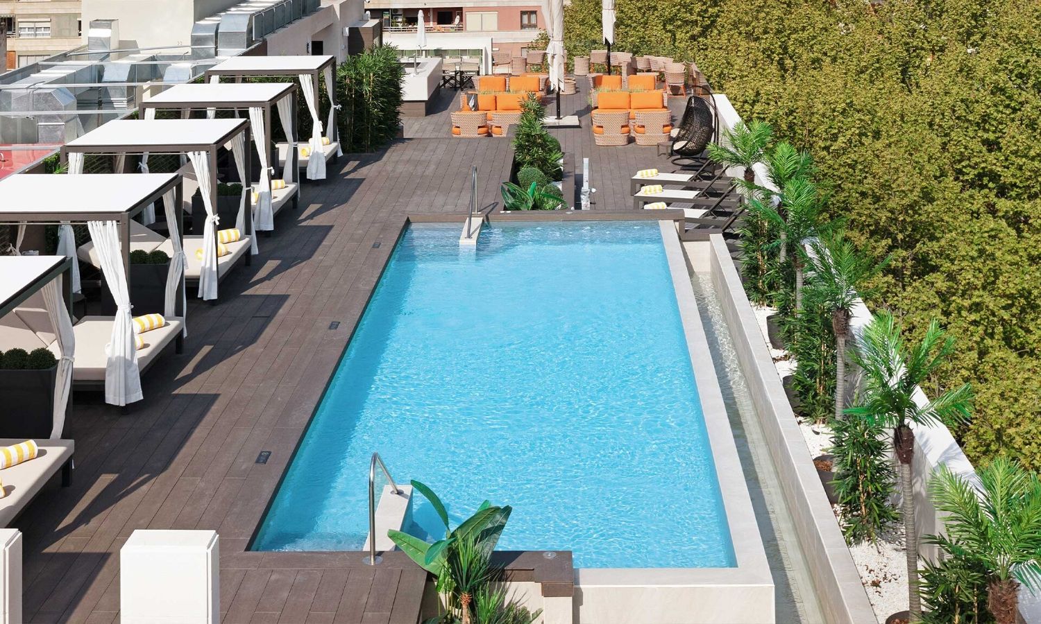 outdoor rooftop swimming pool