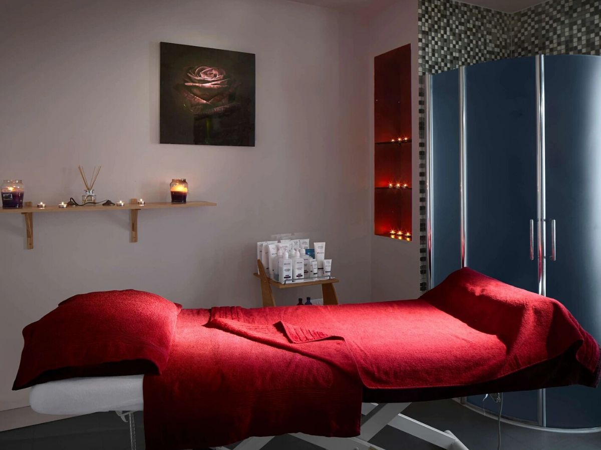 massage room for relaxation