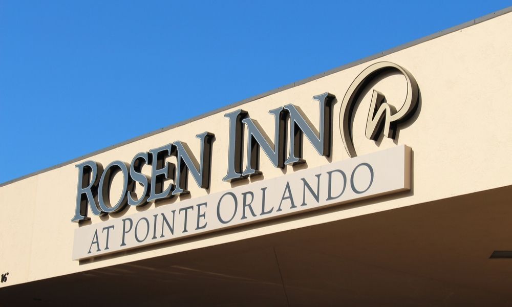 Rosen Inn exterior sign