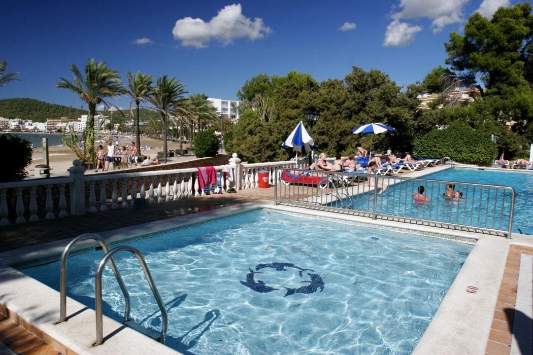 outdoor swimming pool and guests