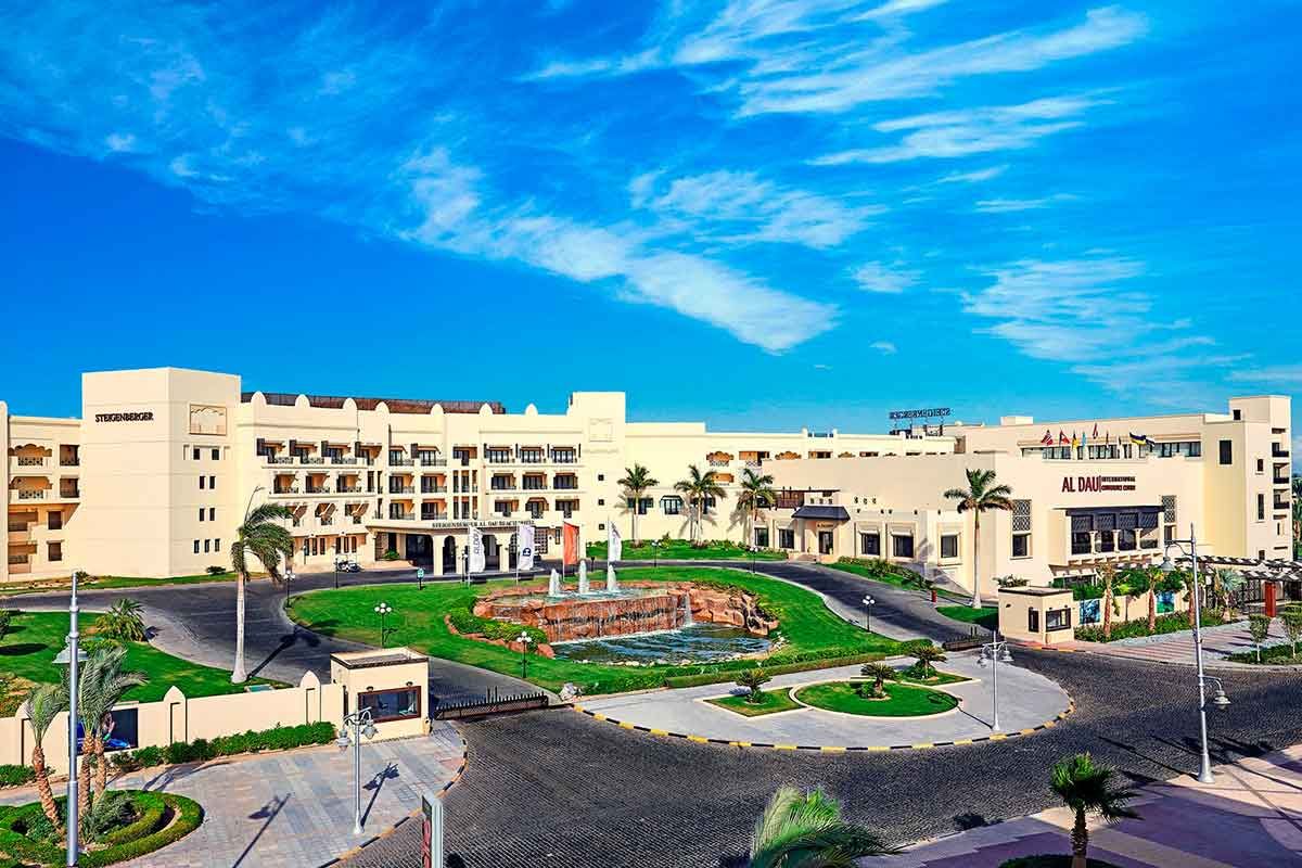 hotel exterior and entrance to the resort