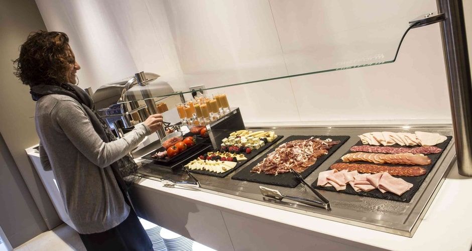 indoor buffet restaurant