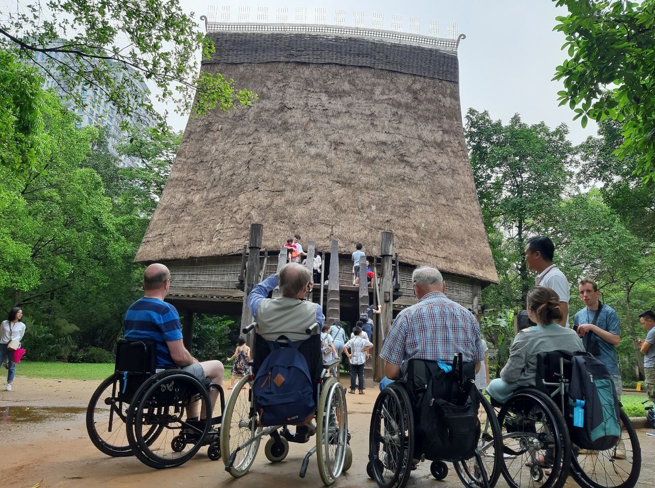 Wheelchair tour to the Ethnology Museum
