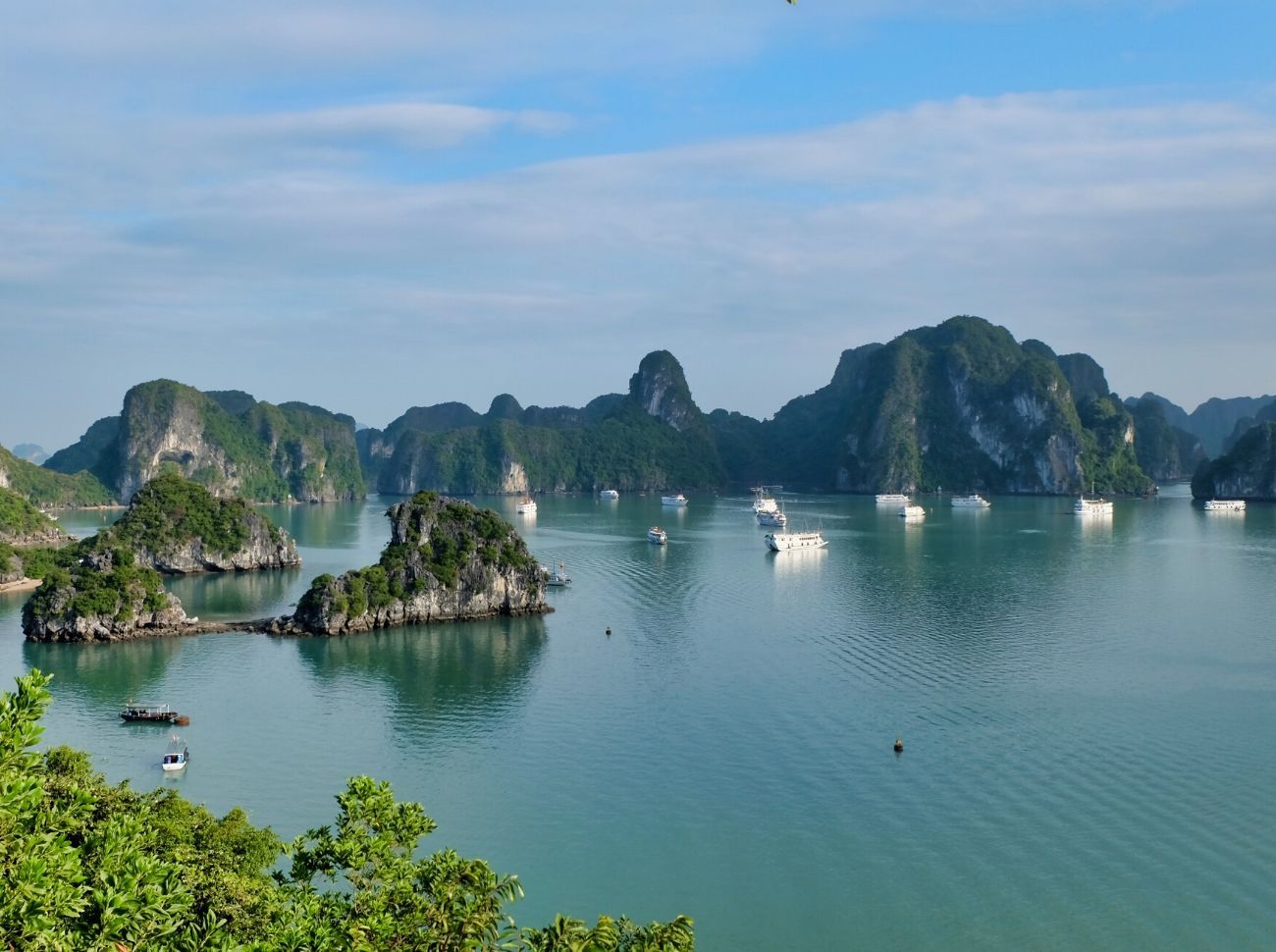 wide open view of Halong Bay